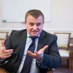 Ексміністр, підозрюваний у «вугільній справі», розлучився