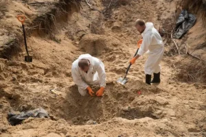 Український посол підтвердив підготовку до початку ексгумації жертв Волинської трагедії