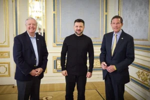 Санкції проти Росії та 500% мита проти її союзників: Зеленський зустрівся з сенатором США