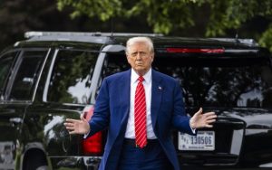 Трамп анонсував подвоєння тарифу на імпорт сталі до 50% – новини LB.ua