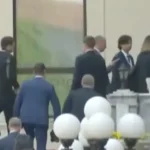 Делегації України та Росії прибули на місце перемовин