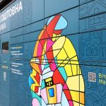 Епіцентр відтворив видатні вітражі Маріуполя на поштоматах по всій Україні