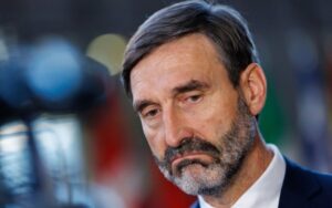 МЗС Словаччини ми проти репараційної позики для України LBua