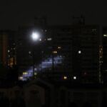 Відключення світла сьогодні в Україні застосовуються графіки новини LBua