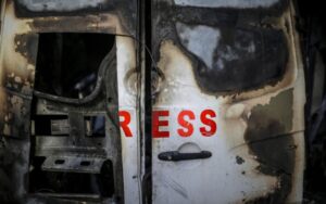 У випадку загибелі чи поранення журналістів будуть виплати новини Lbua