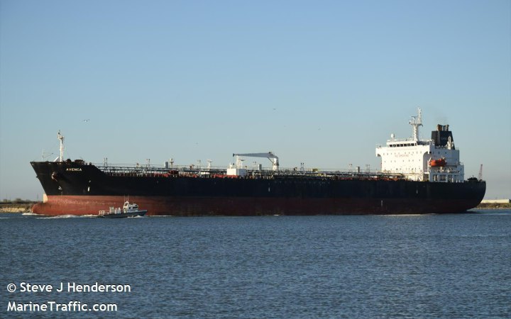 Індія: у січні імпорт нафти з РФ може впасти до 1 млн барелів на день