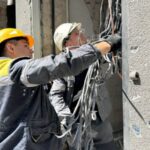 Понад 15 тис енергетиків ремонтують електромережі