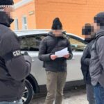 19:24
    
У податковій Чернігівщини викрили корупційну схему з «відкатами» від бізнесу