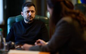 Кабмін розширює програми підтримки українців новини LB.ua