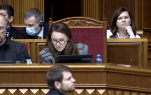 в лютому Кабмін не подавати проєкт закону