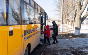 На шкільні автобуси виділили 2 млрд грн