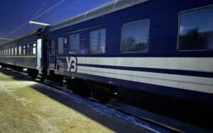 Кабмін виділив “Укрзалізниці” 16 млрд грн на держзамовлення перевезень