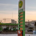 Сьогодні, 15:31
    
У Раді пояснили причини зростання цін на пальне і обіцяли контролювати відсутність змови