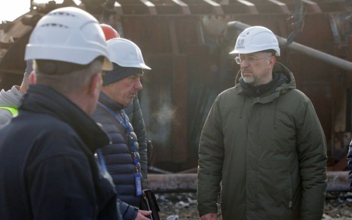 Шмигаль відвідав енергообєкт у Західній Україні новини LB.ua