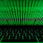 Ощадбанк призупинив електронні сервіси через можливу кібератаку