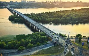 Мінрозвитку: утримання мосту Патона – відповідальність Києва