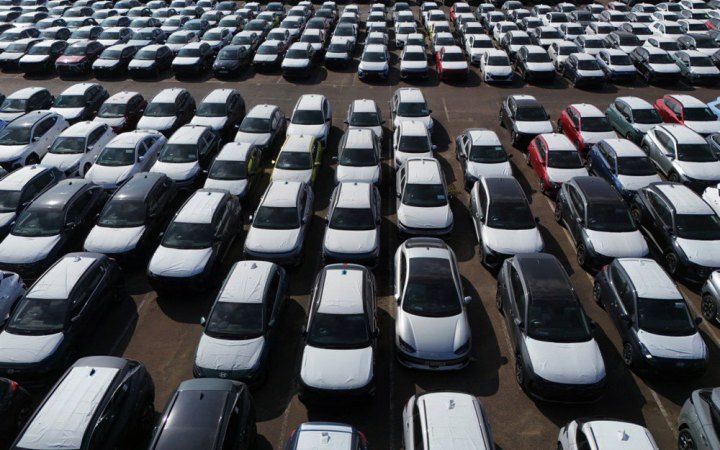 Оновили вимови до виробництва авто