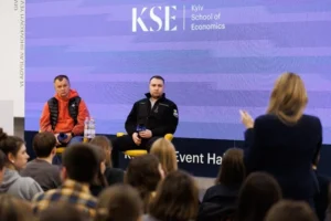 Буданов зустрівся зі студентами: деталі розмови