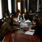 Демобілізація, виплати та нові контракти. Президент заявив про початок армійської реформи