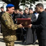 Президент відзначив українців нагородами до Дня Конституції