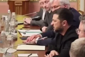 Зеленський поставив Лукашенку ультиматум щодо техніки на кордоні з Україною