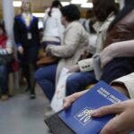 Уряд запустив проєкт посвідчень для повернення молоді з ТОТ