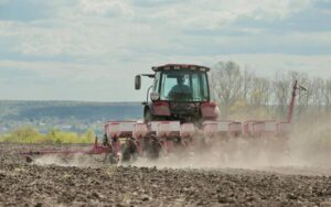 Мінекономіки вперше виплатило 40 компенсації за українську агротехніку