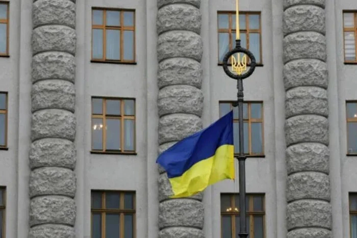 Кабмін суттєво розширив штат мовного омбудсмена: з’явиться 25 нових посад