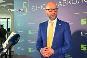 Яценюк розкрив кумедний секрет, як Порошенко став президентом