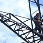 Знеструмлення у шести областях через обстріли: дані Укренерго
