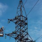 Через російські удари знеструмлення у шести областях та Києві Укренерго